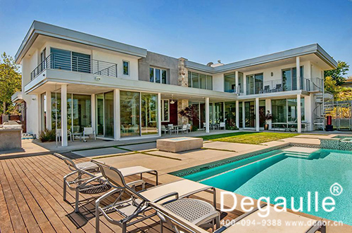 游<a class='keys' title='點擊查看關(guān)于泳池水處理設(shè)備的相關(guān)信息' target='_blank'>泳池水處理設(shè)備</a>