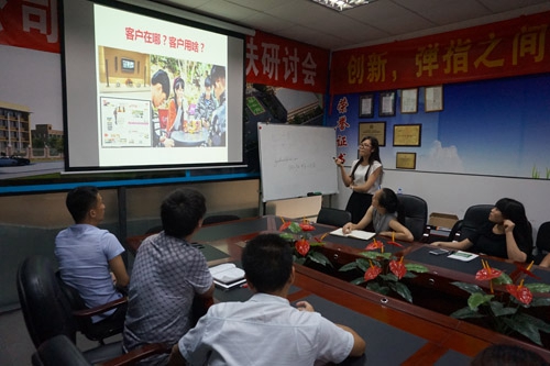 一體化泳池設(shè)備廠家